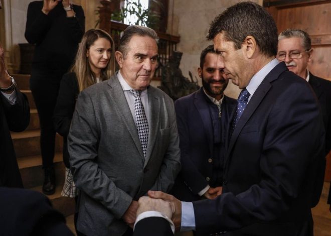 Mazón remodelará su Gobierno el 5 de noviembre por la espantada de Gan Pampols, su fichaje estrella para la reconstrucción