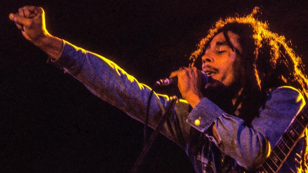 El primer (y ruinoso) concierto en España de Bob Marley, el artista ‘apolítico’: «¿Eres socialista?» «No, soy rastafari»