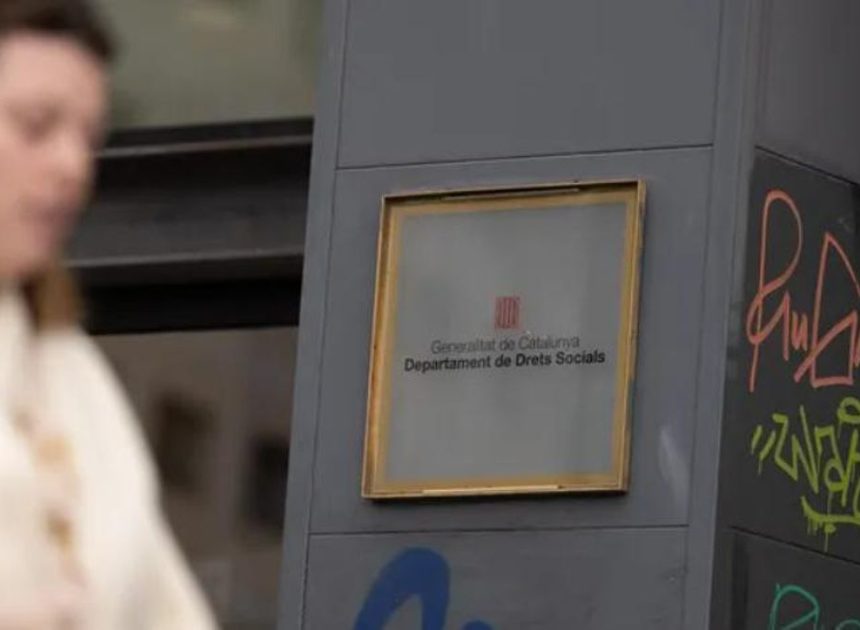 La Sindicatura de Cuentas afea a la Generalitat “falta de transparencia” y “conflicto de interés” con las prestaciones