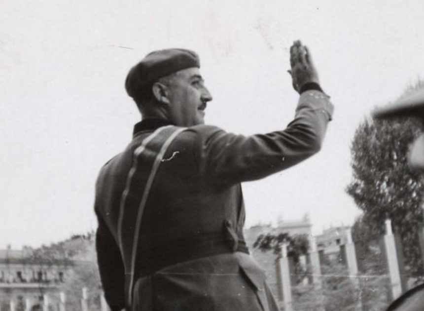 Un centenar de organizaciones firman un manifiesto contra «los 50 años de impunidad» tras la muerte de Franco