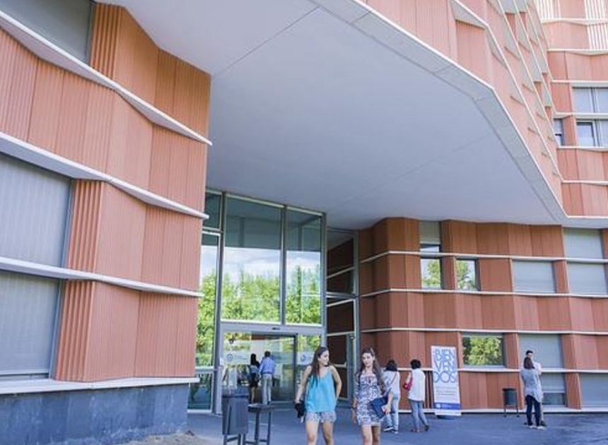 El Supremo obliga a las universidades públicas madrileñas a pagar el complemento de docencia a los asociados