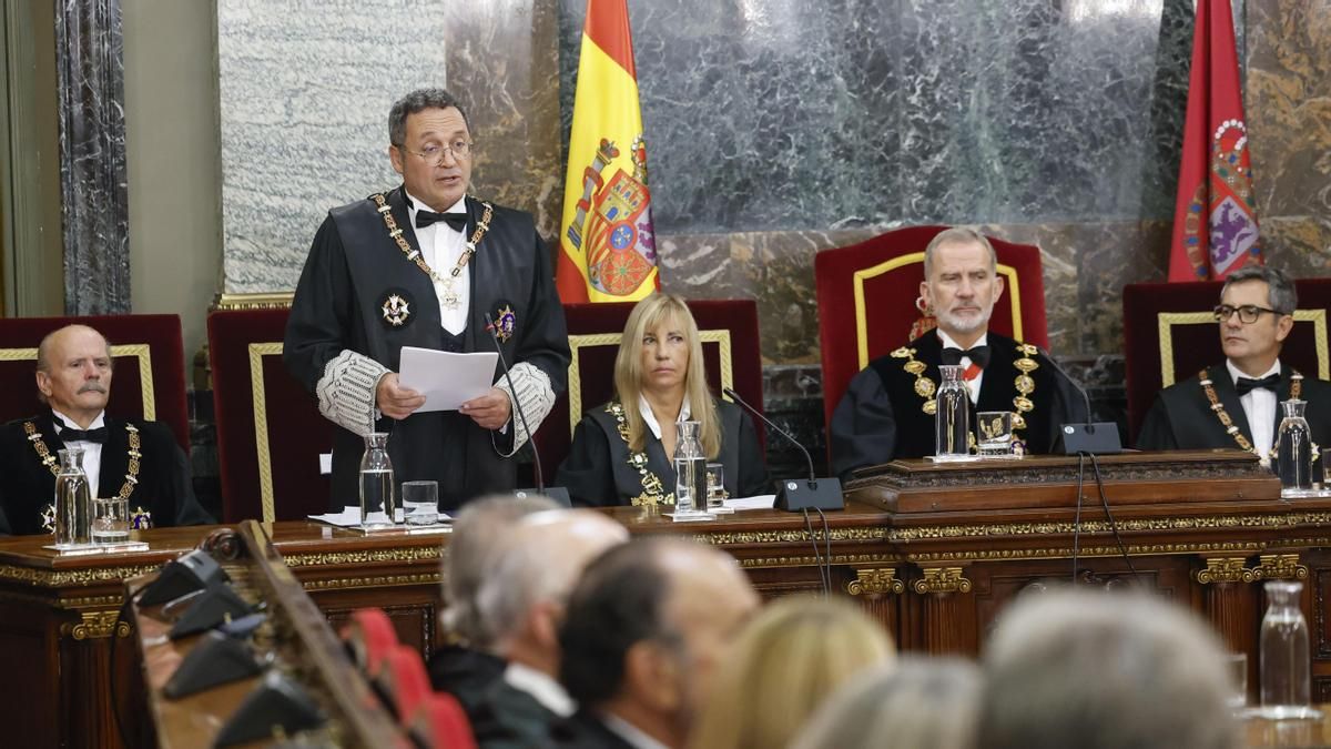 De un bulo al banquillo del Supremo: juicio al fiscal general sin pruebas de quién filtró el correo de la pareja de Ayuso