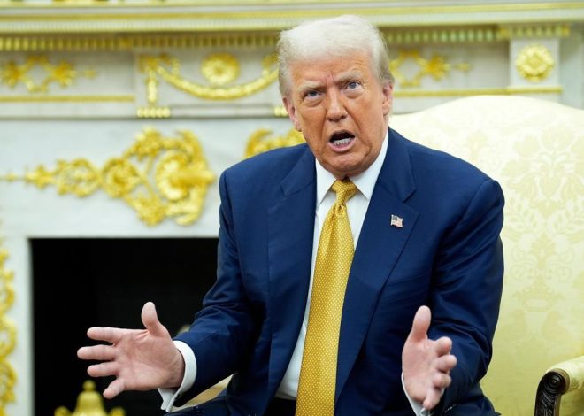 Trump asegura que EEUU ha disparado contra un barco de Venezuela al que acusa de llevar drogas