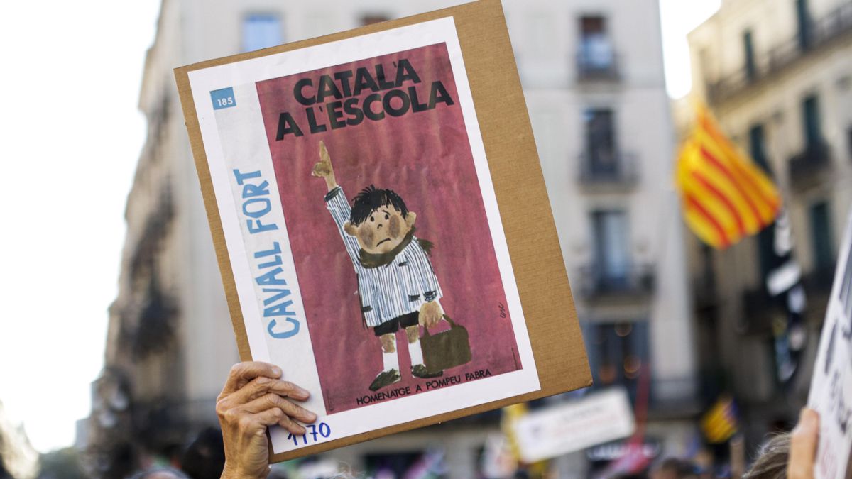 El TSJ catalán anula el decreto de la Generalitat que busca conservar el modelo de escuela en catalán