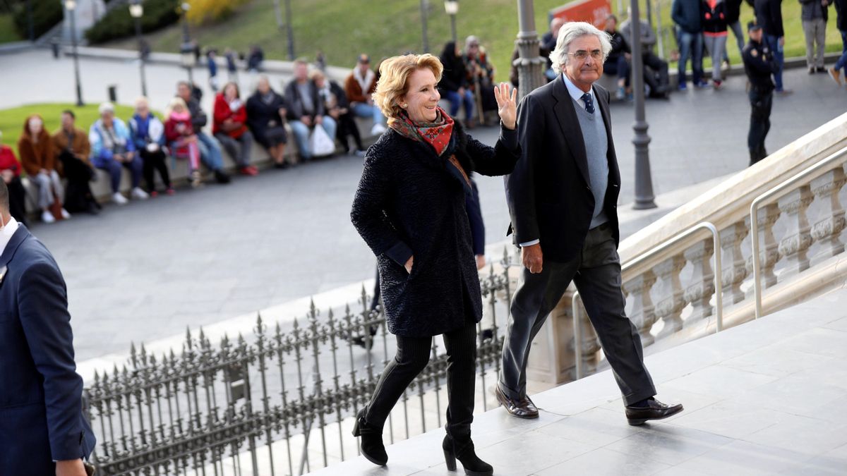 El marido de Esperanza Aguirre justifica la venta del Goya para pagar deudas: «Y todavía debo un pico al banco»