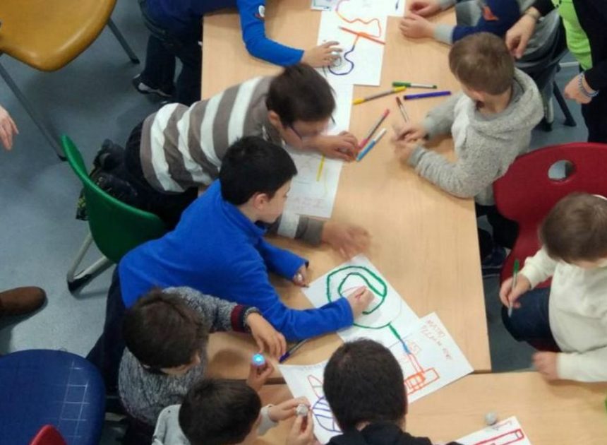 El Gobierno propone reducir las ratios en las aulas con alumnado con necesidades especiales y en los centros desfavorecidos