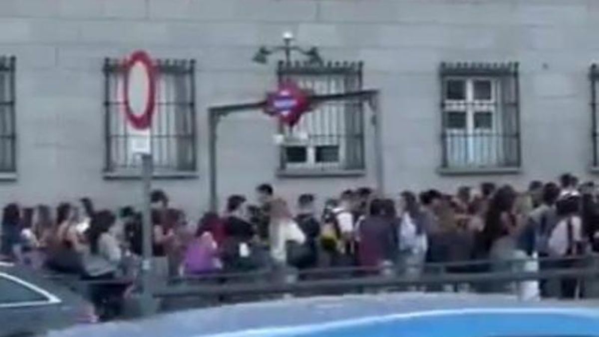 Colas y retrasos en el transporte público de Madrid por el nuevo corte de la línea 6 de Metro: «Parece una zona de guerra»