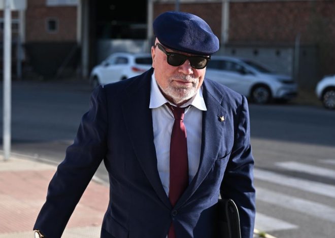 La sala de apelaciones de la Audiencia Nacional rebaja de 19 años a 13 la primera condena a Villarejo