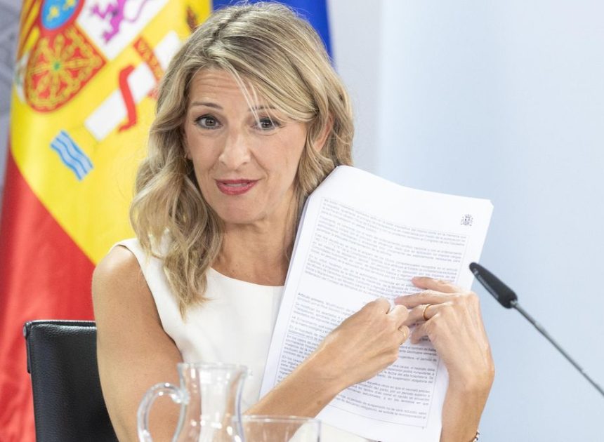 Trabajo da el primer paso para endurecer el registro horario y facilitar su control por la Inspección