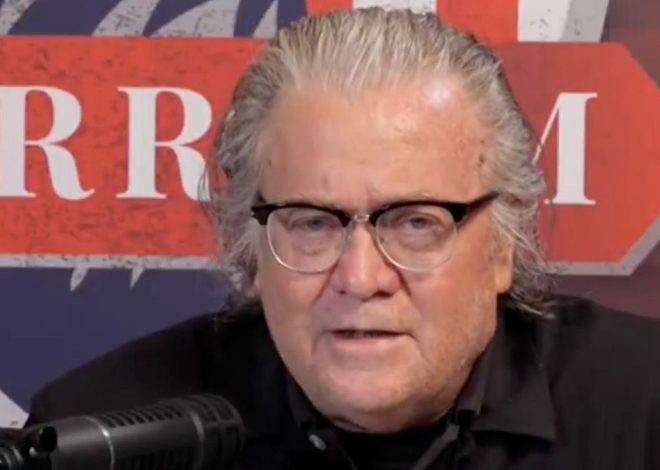 Steve Bannon y otros referentes MAGA afines a Trump atacan la investigación oficial del asesinato de Kirk: «Parece un guión»