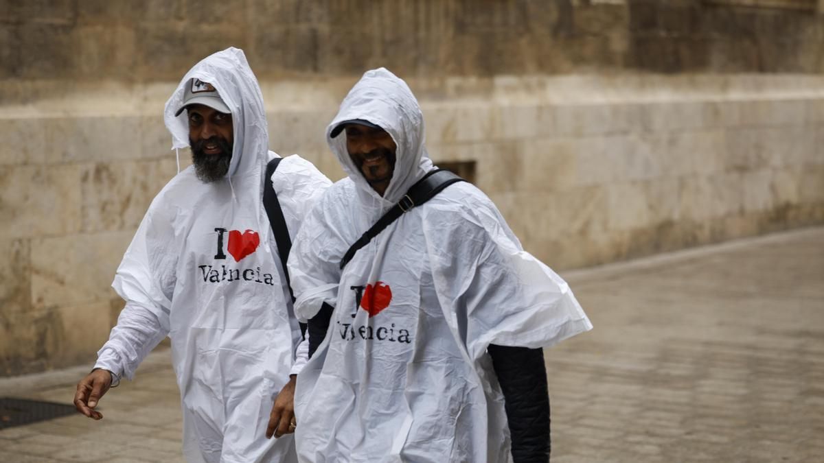 La borrasca ex-Gabrielle seguirá afectando al Mediterráneo y la Aemet mantiene avisos en tres comunidades