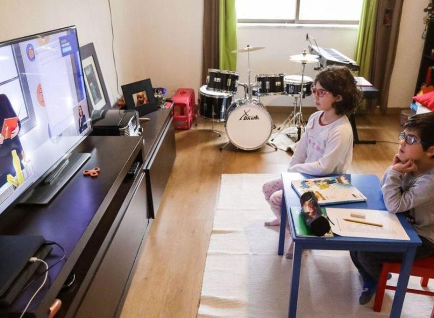 Consumo regulará la publicidad de alimentos insanos dirigida a niños y niñas