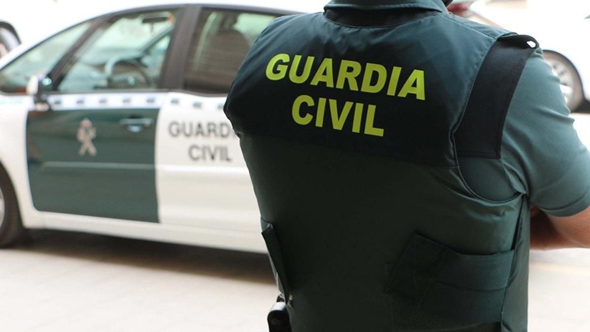 Buscan a un hombre por quemar a su expareja dentro de un coche en Cuéllar, Segovia