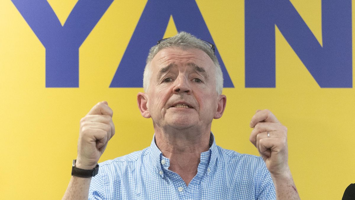 Ryanair amenaza con recortar otro millón de plazas el próximo verano si Aena no baja las tasas