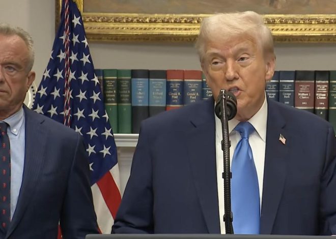 Trump culpa al uso de paracetamol en el embarazo de causar autismo en contra de las evidencias científicas y pide que no se tome