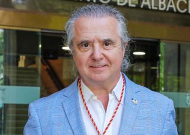 Un concejal clave para el PP en Albacete presume de que la guerra civil la ganaron «los nacionales con el Generalísimo al frente»