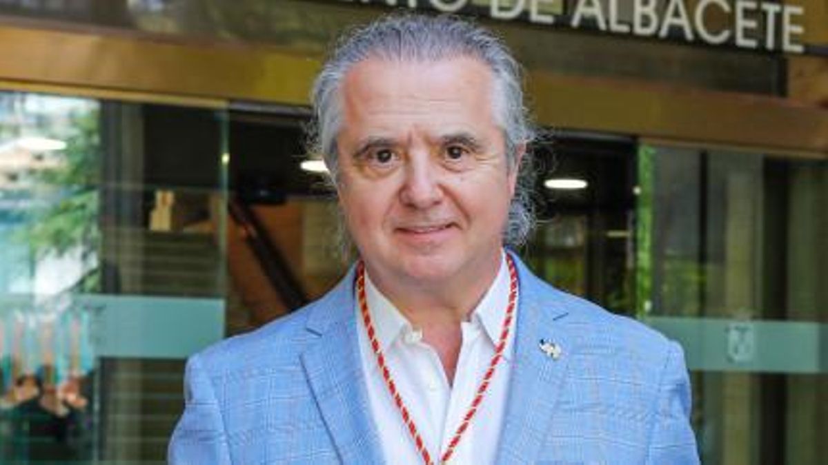 Un concejal clave para el PP en Albacete presume de que la guerra civil la ganaron «los nacionales con el Generalísimo al frente»