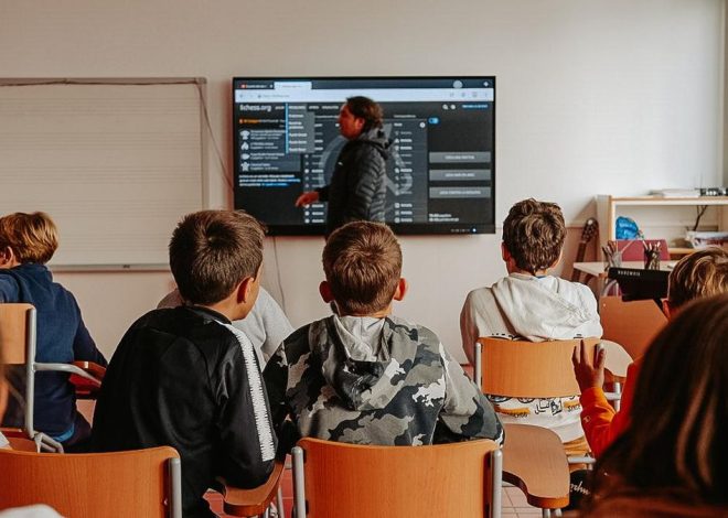 ¿Por qué la educación está atascada? Un estudio sugiere que el problema está más en la sociedad que en la escuela