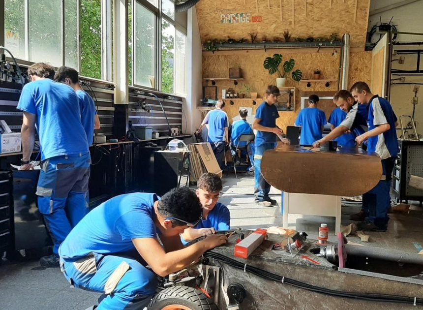 La FP Superior le come terreno a la universidad y España ya tiene cuatro veces más alumnos que la media europea