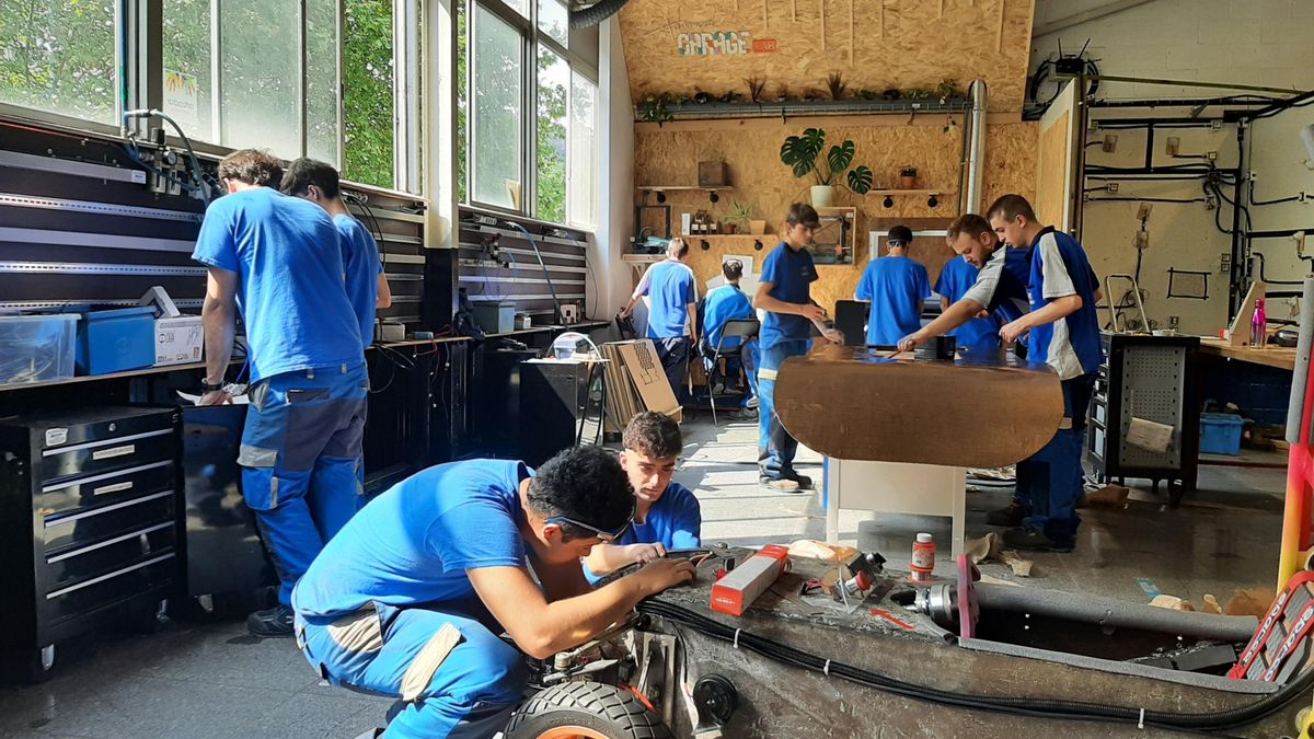 La FP Superior le come terreno a la universidad y España ya tiene cuatro veces más alumnos que la media europea