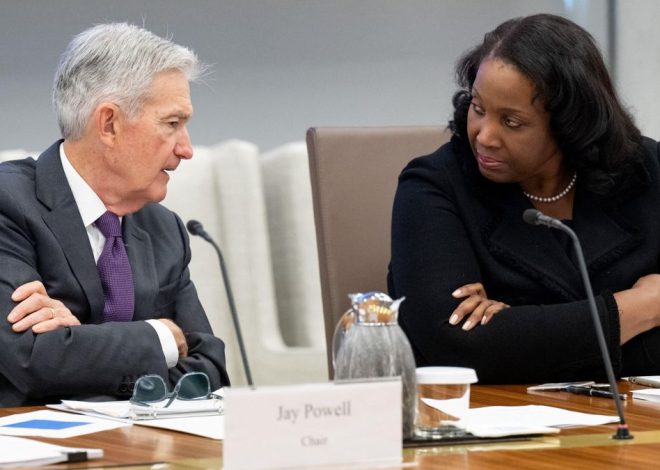 Trump eleva su acoso a la Reserva Federal y pide al Supremo una orden de urgencia para destituir a la gobernadora Lisa Cook
