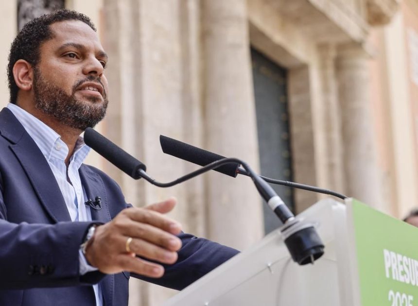 Vox, tras las denuncias de financiación ilegal: «Estamos viviendo una persecución sin precedentes»