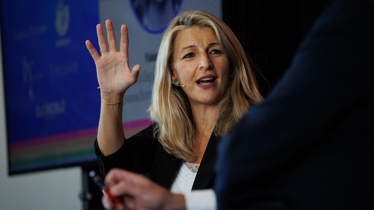 El Gobierno aprueba la tramitación urgente del refuerzo del control horario: «Se acabó fichar cuando lo diga tu jefe»