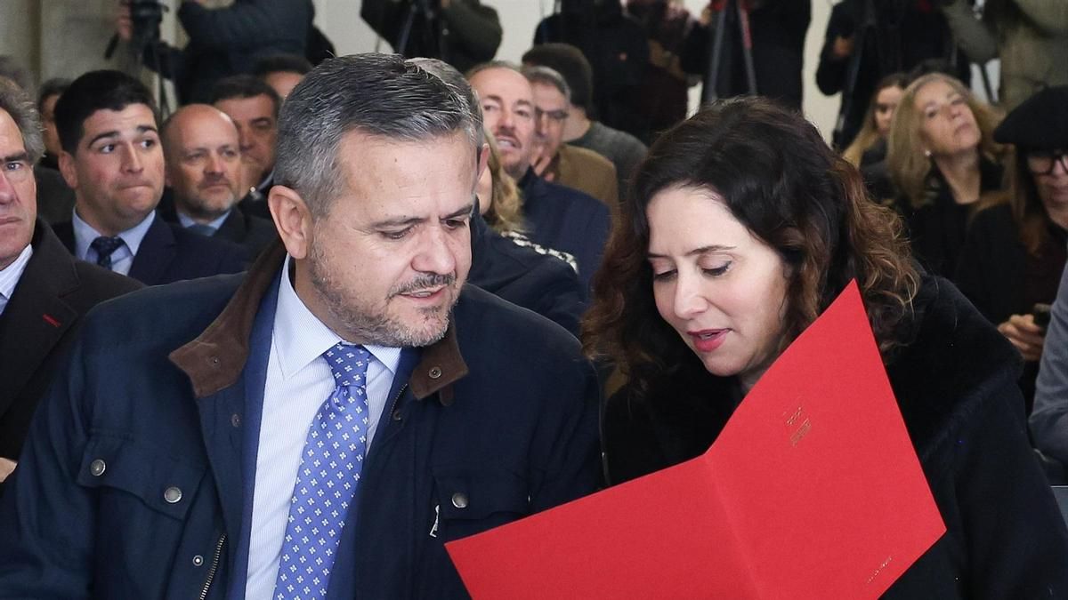 El consejero de Transporte de Ayuso, Jorge Rodrigo, deja temporalmente el cargo por un cáncer