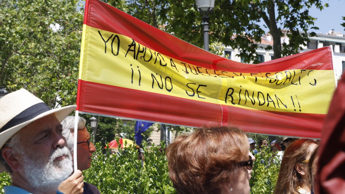 Vivan jueces y juezas