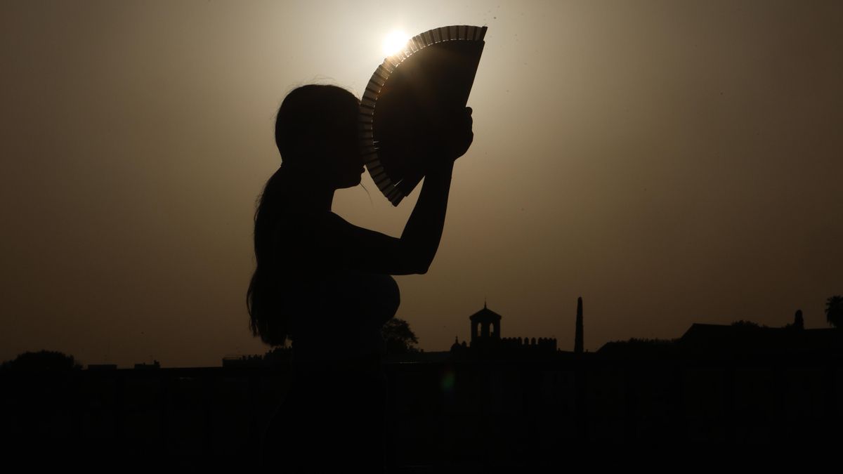 El episodio de calor obliga a la Aemet a activar avisos en cuatro comunidades