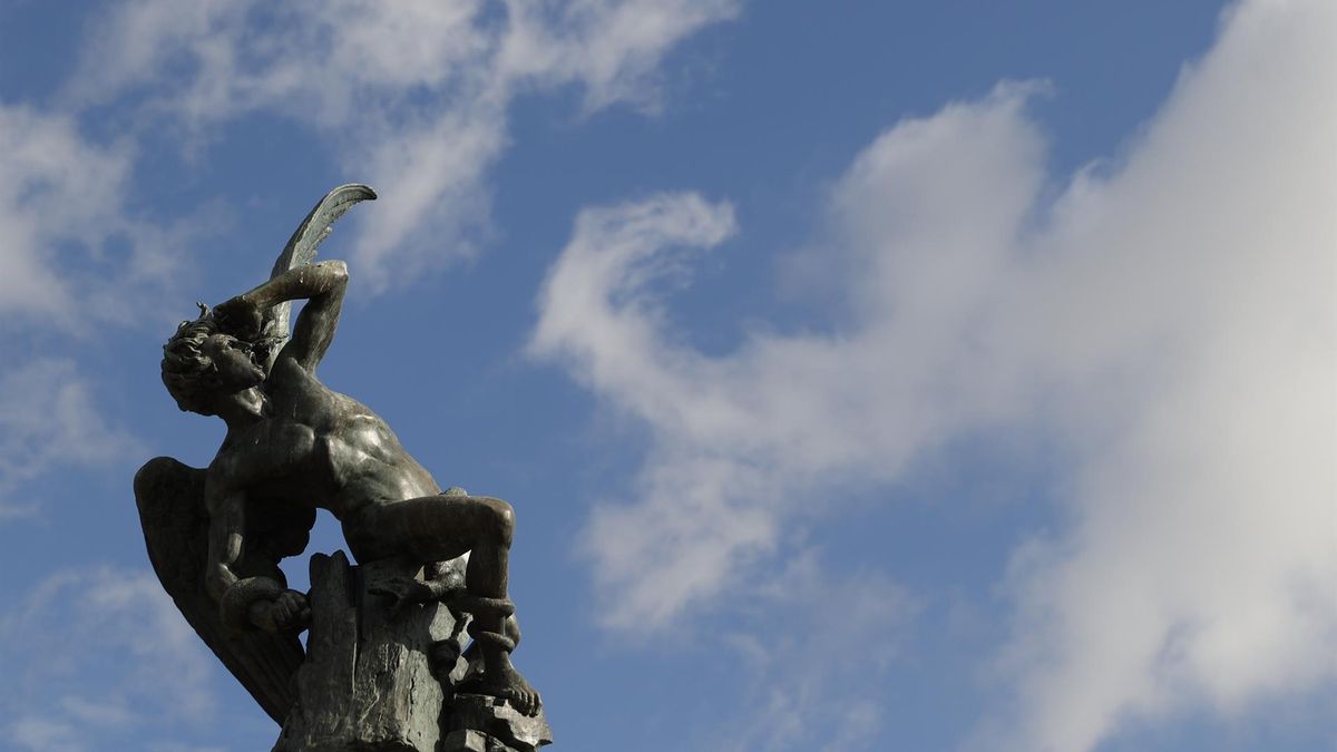 El cielo nublado protagoniza una nueva jornada de otoño en Madrid con mínimas en descenso