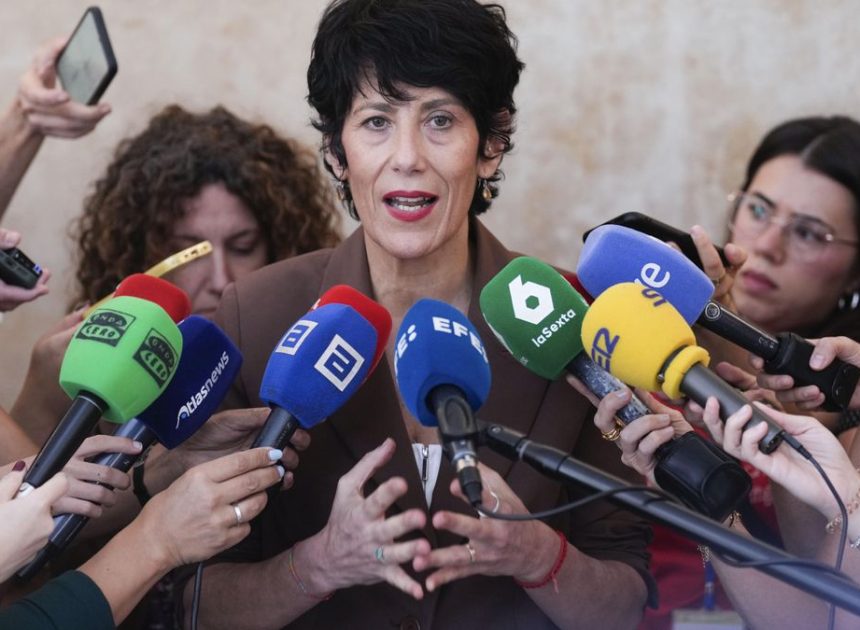 Solo el 35% de los mensajes de odio reportados por el Gobierno a X, TikTok o Meta fue retirado