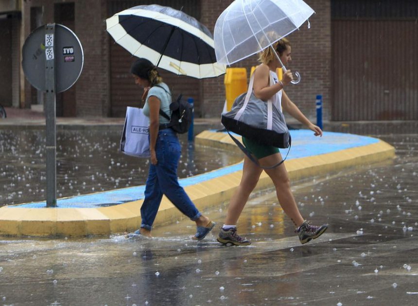 Septiembre arranca con lluvias en el norte y bajada generalizada de las temperaturas