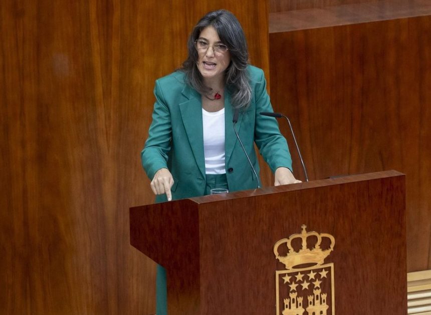 Más Madrid pide la dimisión de Ayuso tras la apertura de juicio oral a su pareja y el PSOE ironiza: «Va pa’lante»