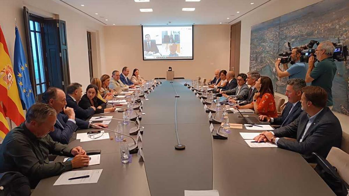 La Oficina de Conflicto de Intereses investiga a la presidenta del Puerto de Valencia por el cobro de dietas irregulares