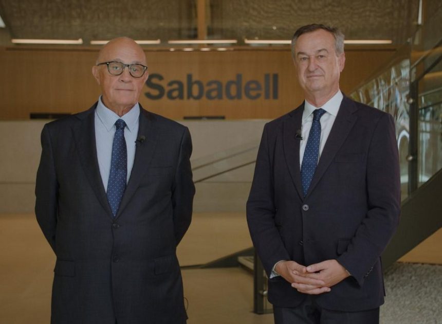 El consejo de Banco Sabadell recomienda a los accionistas no acudir a la OPA del BBVA porque es «insuficiente»