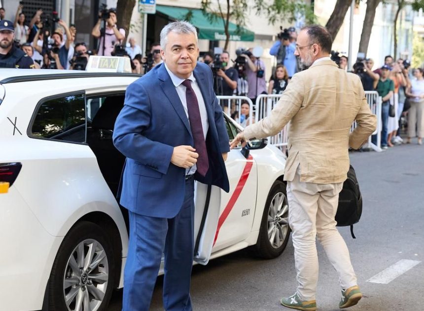El Constitucional rechaza el recurso de Santos Cerdán contra su encarcelamiento