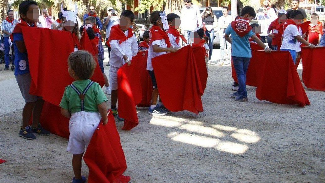 PP y Vox en Lorca reinciden en celebrar un encierro infantil para lograr «diversión familiar» y transmitir «respeto al toro»