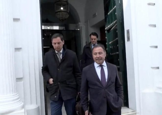 El juez archiva la causa contra el líder del PP de Sevilla al no apreciar indicios de delito en la concesión de un tanatorio