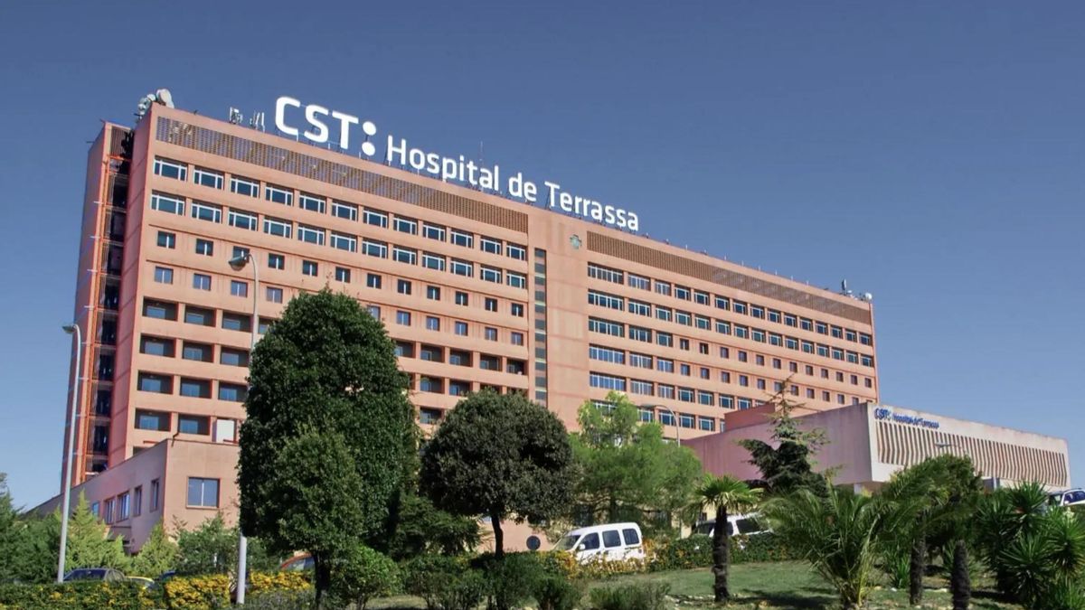 Una paciente psiquiátrica se suicida en el Hospital de Terrassa mientras esperaba en un box de urgencias