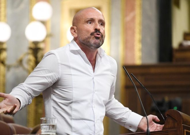 El exasistente de la pareja de Rajoy carga en el Congreso contra Begoña Gómez: «La juzgará el pueblo, no podrán hablar de lawfare»