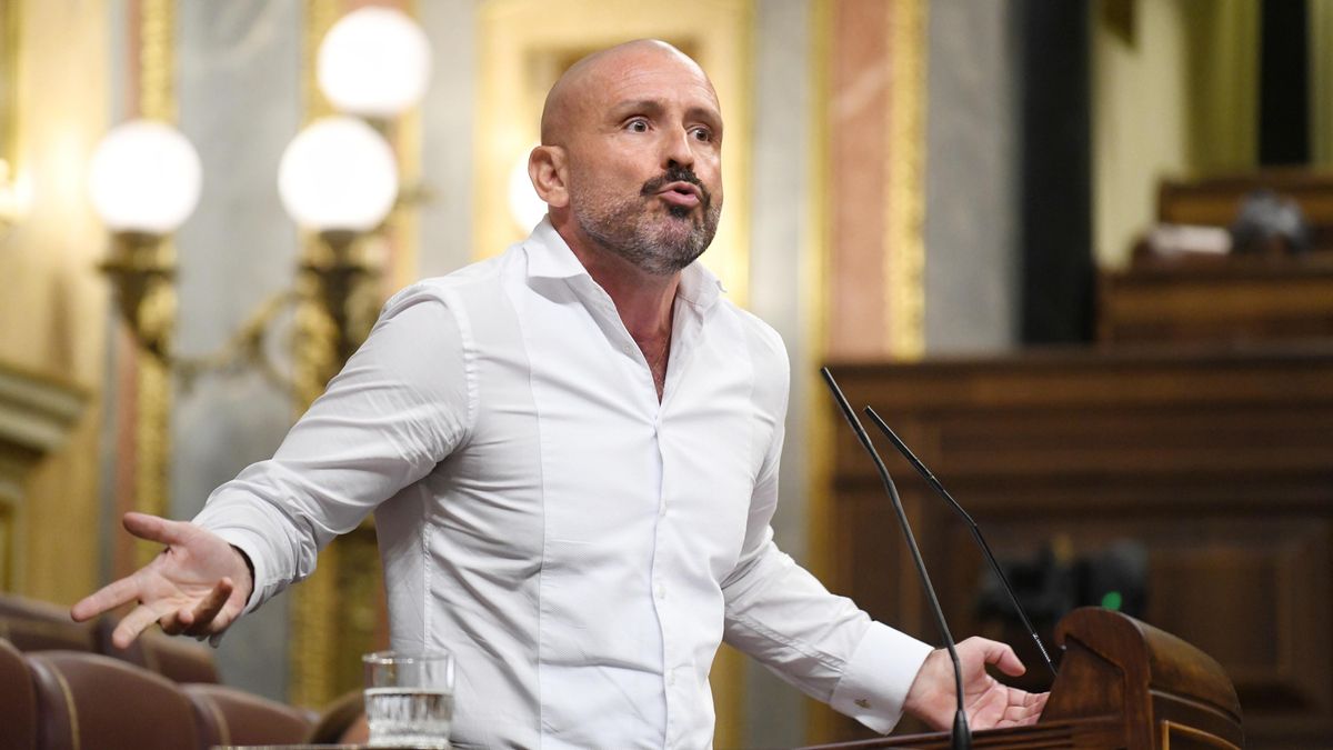El exasistente de la pareja de Rajoy carga en el Congreso contra Begoña Gómez: «La juzgará el pueblo, no podrán hablar de lawfare»