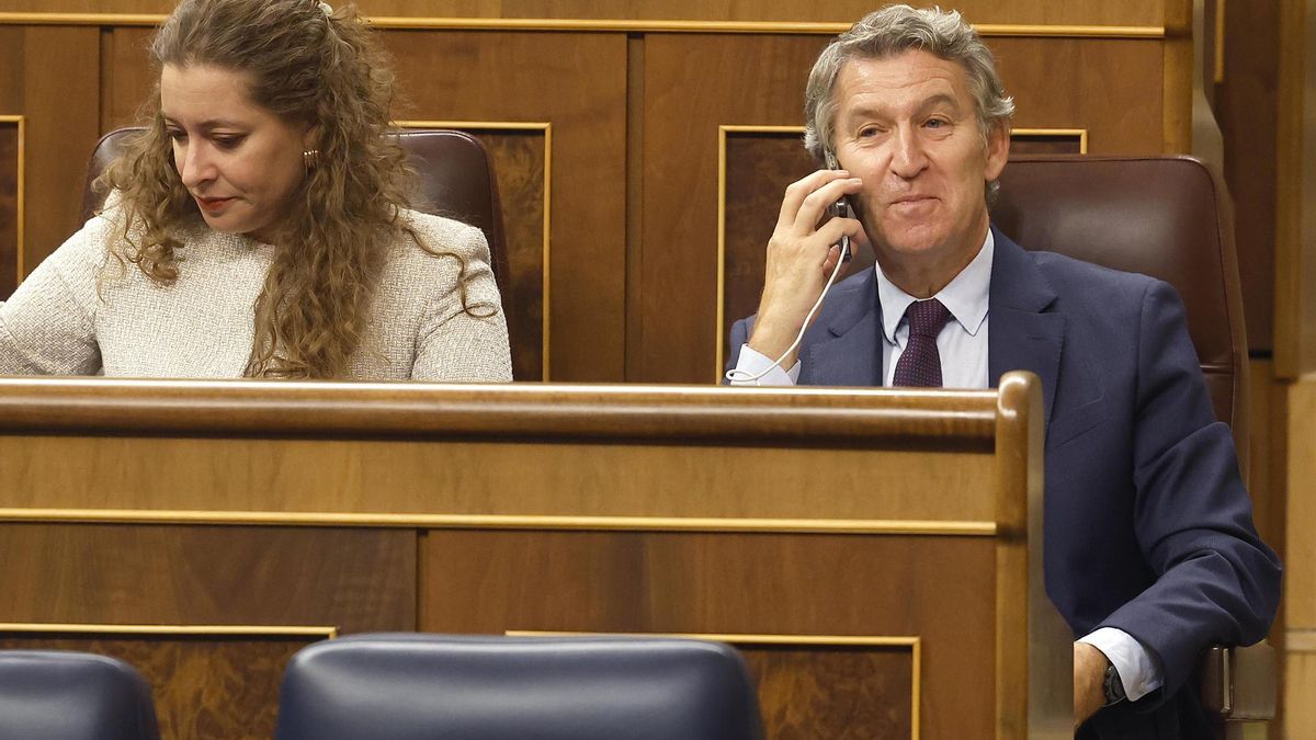 Feijóo: «¿Cuántos gobiernos democráticos soportarían tener en el banquillo a un familiar directo?»