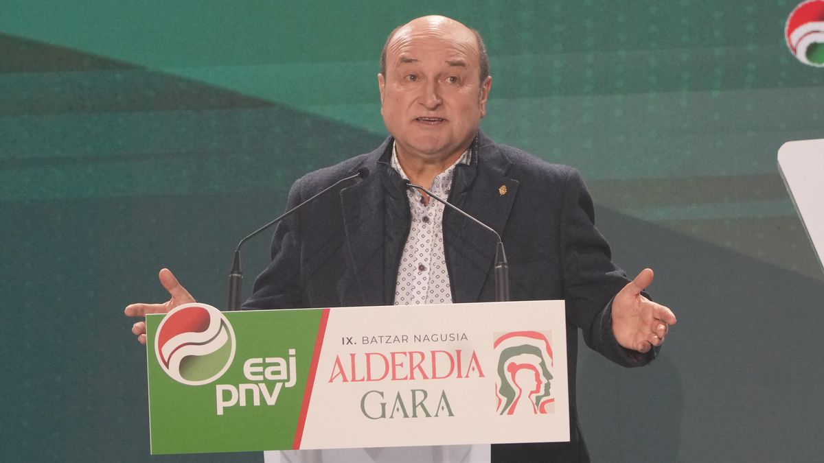 Andoni Ortuzar, expresidente del PNV, ficha como asesor externo de la auditora PwC