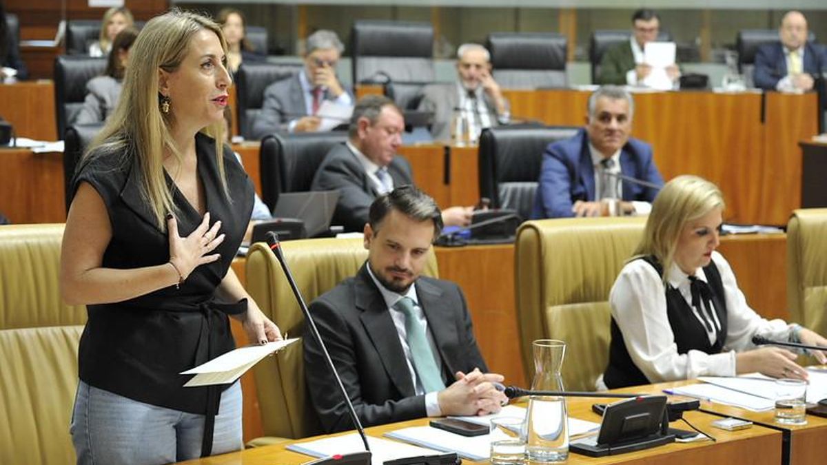 Extremadura se asoma al adelanto electoral tras otros presupuestos de Guardiola que no convencen al PSOE ni a Vox