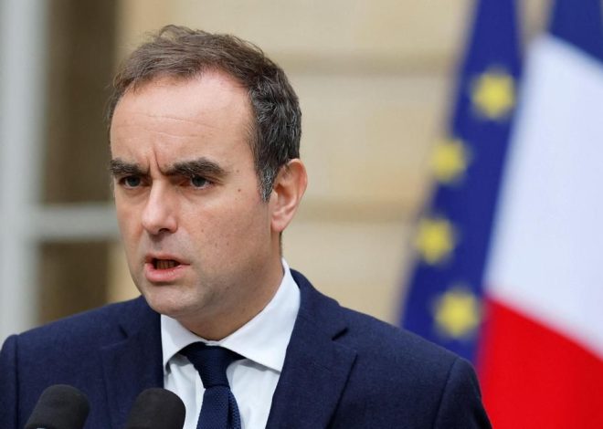 Macron nombrará un nuevo primer ministro en las próximas 48 horas en medio de la crisis política