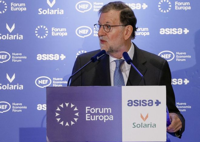 Rajoy defiende ante Feijóo una «política tolerante» y lejos de «extremismos»: «España tiene que volver a ese modelo»