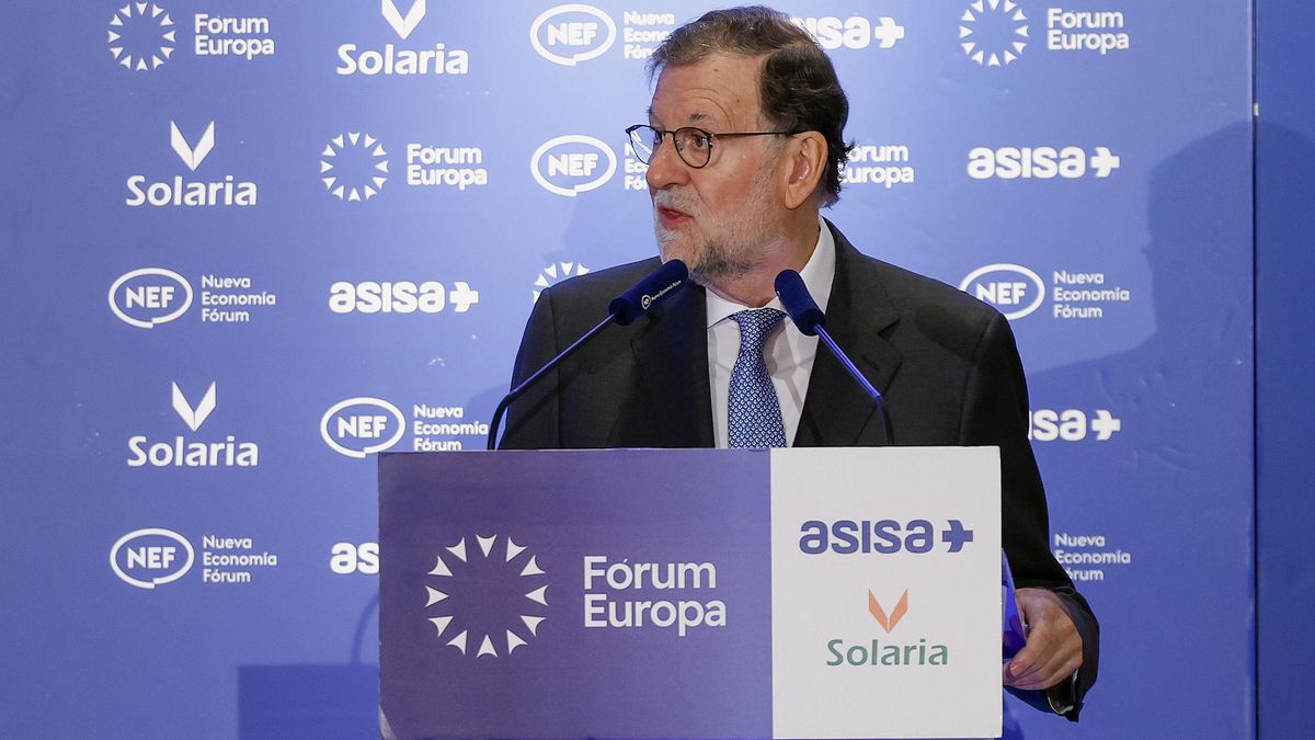 Rajoy defiende ante Feijóo una «política tolerante» y lejos de «extremismos»: «España tiene que volver a ese modelo»