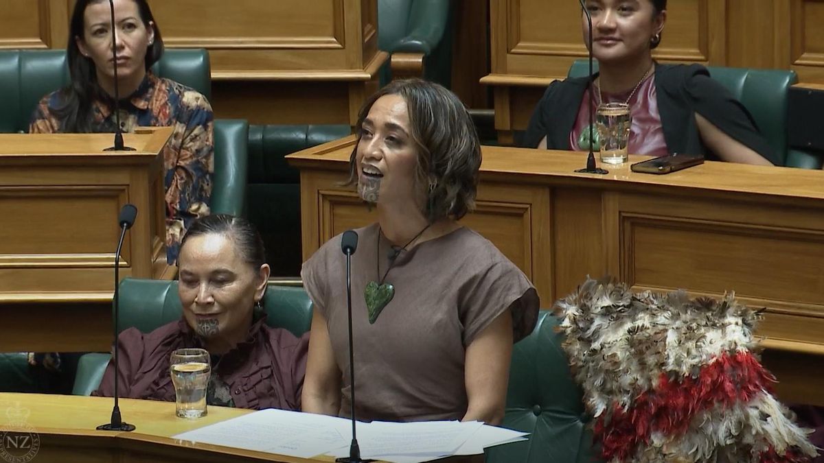 Una ‘haka’ interrumpe por sorpresa la sesión en el parlamento de Nueva Zelanda