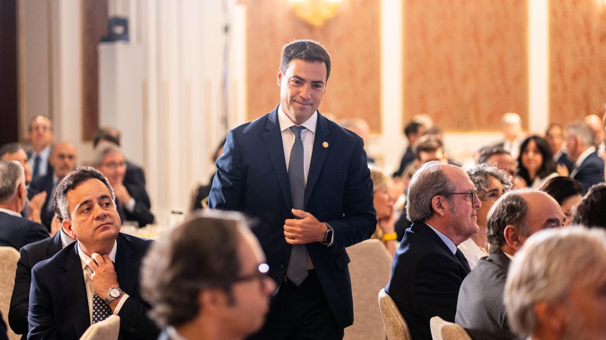 Pradales vende en Madrid la «estabilidad» de Euskadi y regresa en pleno incendio entre PNV y PSE-EE en el Gobierno vasco